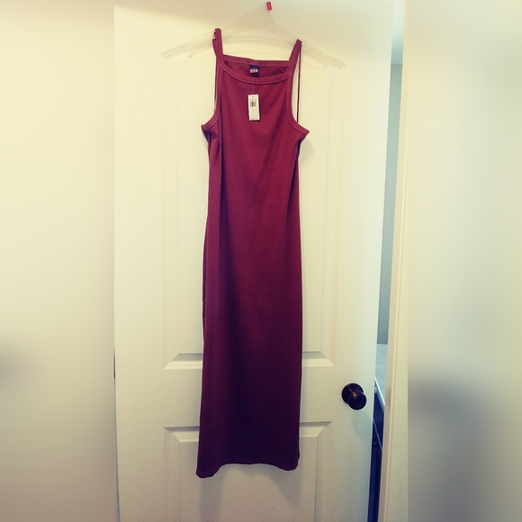 NWT Old Navy halter dress - Picture 2 of 5